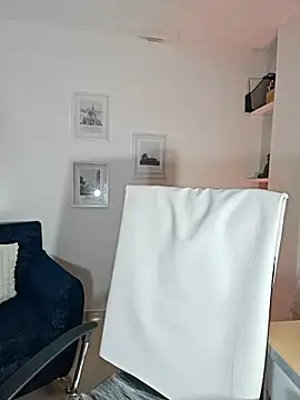 helena smith online show from March 2026 03:56:01 AM