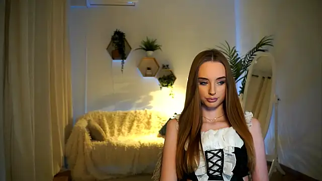 petitegonwiild online show from January 2025 02:56:02 PM