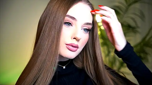 petitegonwiild online show from October 2025 07:47:01 PM