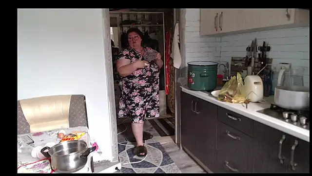 Snapshot of Goddess57 chatting on June 2026 08:19:01 AM Goddess57 online show from June 2026 08:19:01 AM