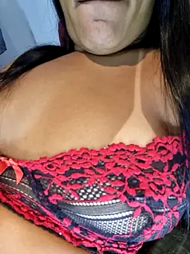 Snapshot of viannaiasmim chatting on November 2025 10:59:02 PM viannaiasmim online show from November 2025 10:59:02 PM