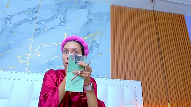 Beautifulskinny18 online show from September 2025 08:08:02 PM