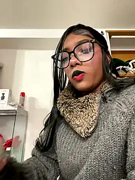 TIFFANYYSTAR online show from December 2025 12:47:02 PM