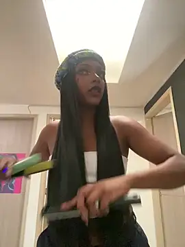 TIFFANYYSTAR online show from December 2025 05:31:02 PM