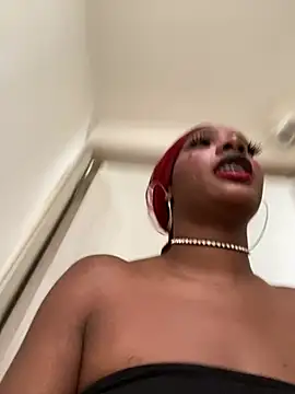 TIFFANYYSTAR online show from January 2026 05:37:01 PM