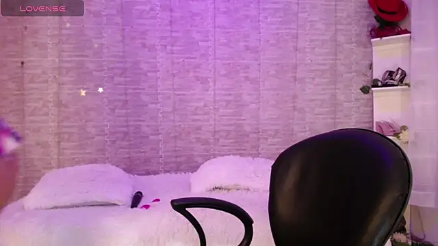 JessicaMuse online show from October 2025 08:06:02 PM