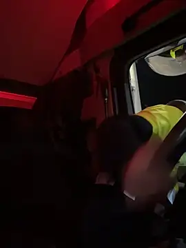 donnuozfutura online show from January 2025 10:11:02 PM