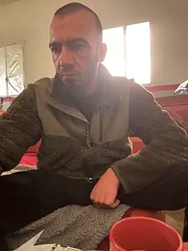 donnuozfutura online show from January 2025 10:32:02 AM