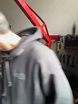 donnuozfutura online show from February 2025 01:11:02 PM