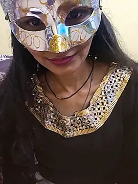 Nandinip2706 online show from May 2026 10:36:01 AM