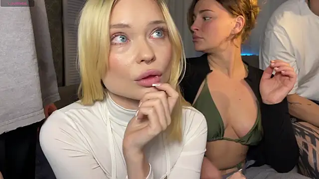 dollfromvenus online show from March 2026 12:34:01 PM