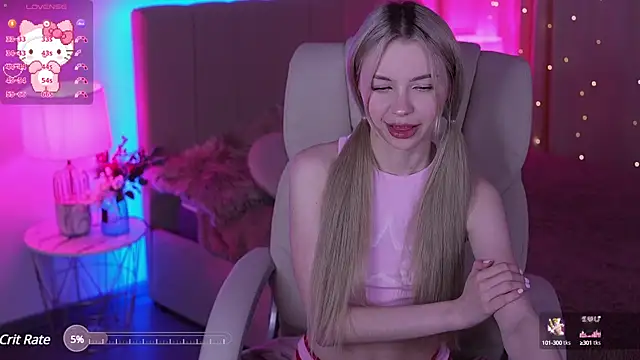 EviStar online show from March 2025 05:32:01 AM