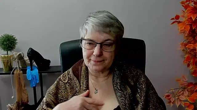 IrisDream online show from March 2025 10:50:01 AM