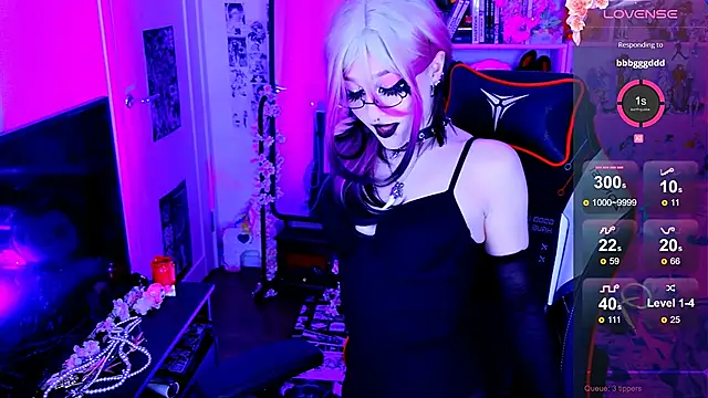 Aki  Ra online show from April 2026 01:42:02 AM