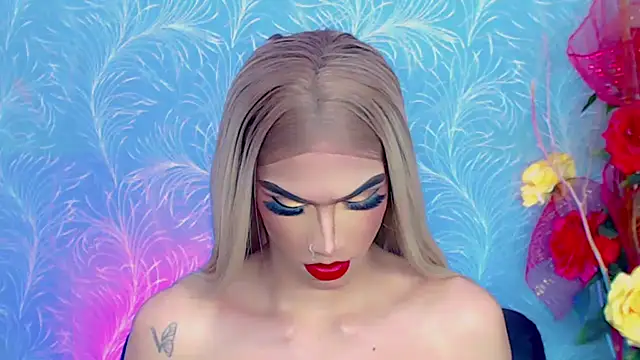 Snapshot of briana_sex32 chatting on February 2026 05:44:01 AM briana sex32 online show from February 2026 05:44:01 AM