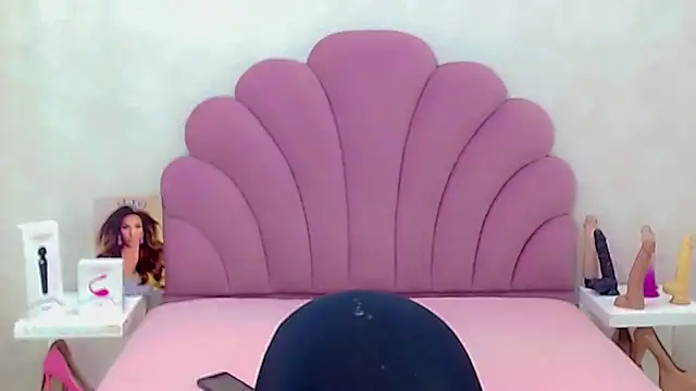 Snapshot of briana_sex32 chatting on February 2026 07:54:01 PM briana sex32 online show from February 2026 07:54:01 PM