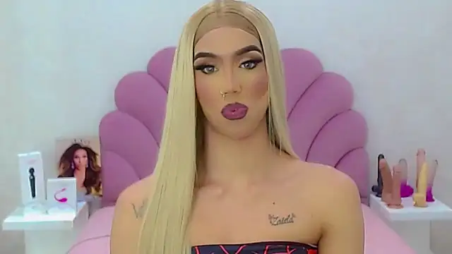 Snapshot of briana_sex32 chatting on February 2026 04:09:02 AM briana sex32 online show from February 2026 04:09:02 AM