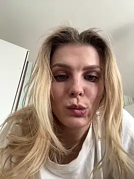 Snapshot of Liya_my chatting on May 2026 11:51:02 AM Liya my online show from May 2026 11:51:02 AM