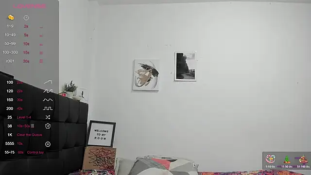 RoddyRich11 online show from December 2025 11:27:02 AM