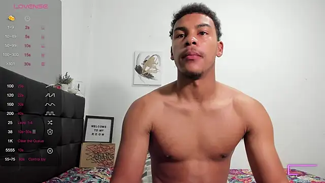 RoddyRich11 online show from December 2025 11:50:01 AM