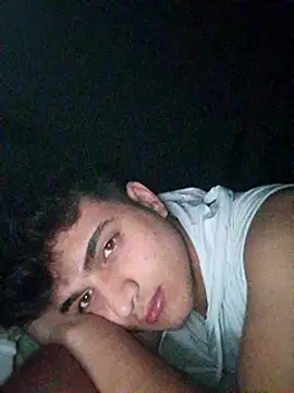 Snapshot of boy_3835 chatting on March 2025 03:47:01 AM boy 3835 online show from March 2025 03:47:01 AM