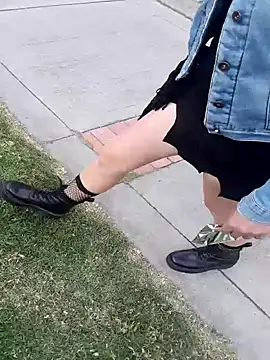 sophie banger online show from October 2025 07:30:02 PM