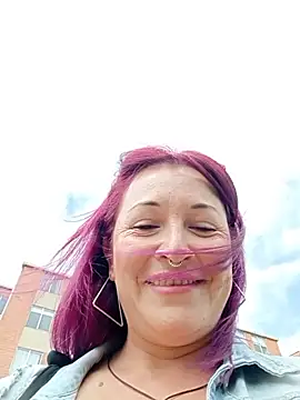 Snapshot of sophie_banger chatting on June 2026 07:14:01 PM sophie banger online show from June 2026 07:14:01 PM
