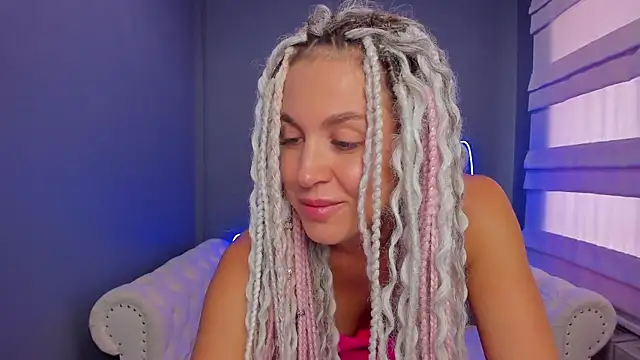 rock n roxy online show from March 2025 04:35:02 AM