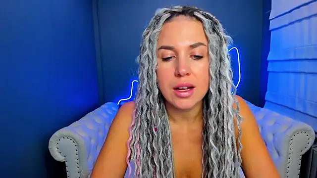 rock n roxy online show from September 2025 01:18:01 AM