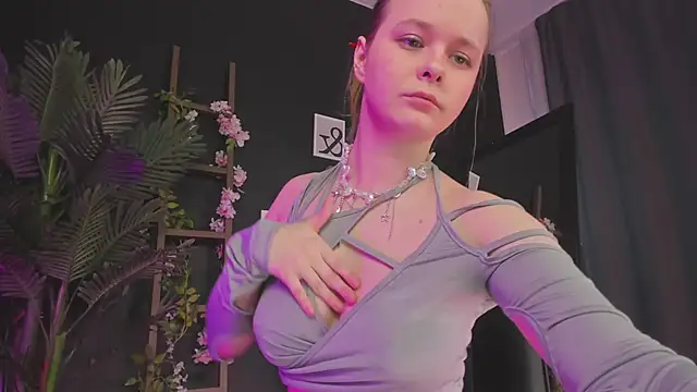 CassieCool online show from March 2025 03:34:01 AM