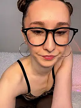 Snapshot of cutte_dora chatting on January 2026 11:15:01 AM cutte dora online show from January 2026 11:15:01 AM