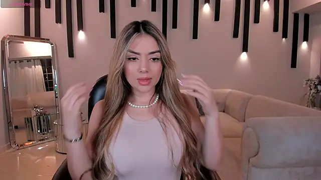 Snapshot of ChloePreston_ chatting on December 2024 10:28:02 AM ChloePreston  online show from December 2024 10:28:02 AM