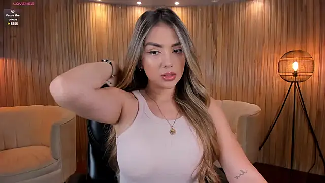 Snapshot of ChloePreston_ chatting on January 2025 10:45:01 AM ChloePreston  online show from January 2025 10:45:01 AM