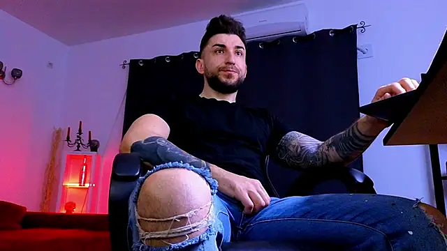 MightyAaron66 online show from March 2026 03:17:01 AM