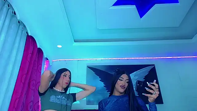 NahomiCamper online show from October 2025 03:16:01 AM