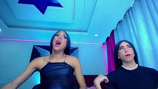 NahomiCamper online show from October 2025 12:16:01 AM