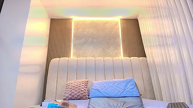 kata hazel online show from February 2026 07:15:02 PM