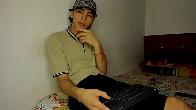 HeellBoy  online show from February 2026 08:56:01 AM