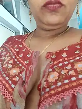 Snapshot of samitasharma chatting on June 2026 02:35:01 AM samitasharma online show from June 2026 02:35:01 AM