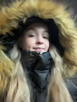 Baby Tiny online show from December 2024 05:32:02 PM