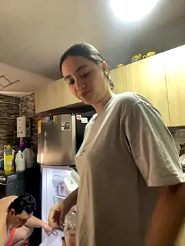 karla nill online show from November 2025 07:15:01 PM