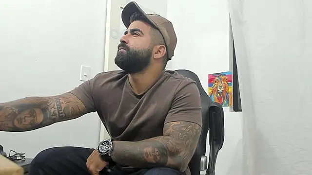 Lyon vach online show from March 2025 03:07:01 PM