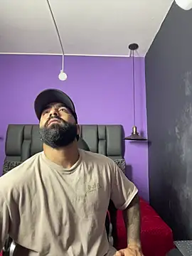 Lyon vach online show from March 2026 11:11:02 PM