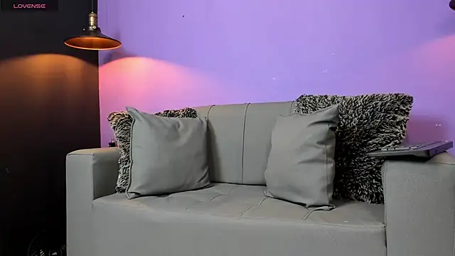 Snapshot of Lyon_vach chatting on July 2026 01:43:02 PM Lyon vach online show from July 2026 01:43:02 PM