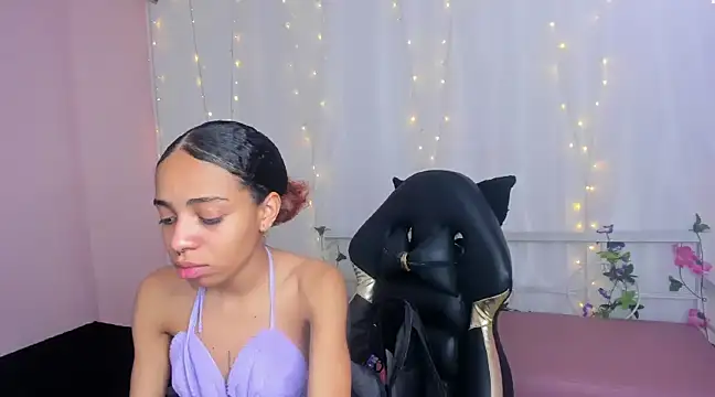 Abigail Wilson  online show from January 2025 07:42:02 PM