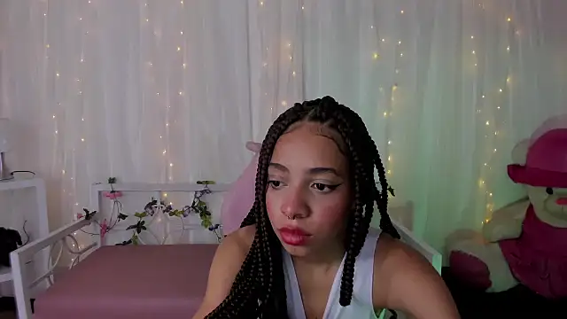 Abigail Wilson  online show from February 2025 11:52:02 PM