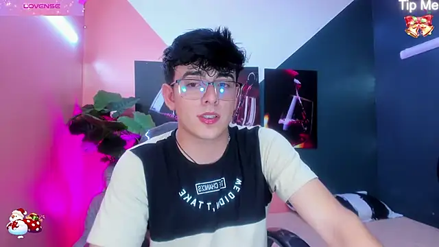 nolan twink1 online show from December 2024 10:19:02 AM