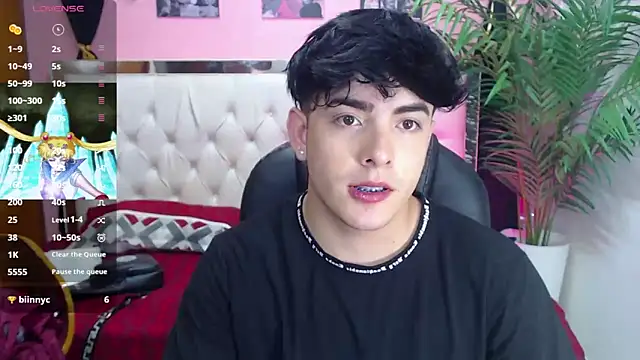 nolan twink1 online show from March 2025 05:36:01 PM