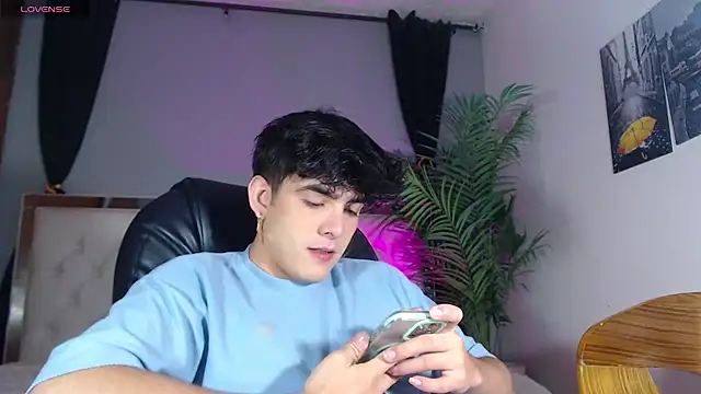 nolan twink1 online show from September 2025 05:51:02 PM