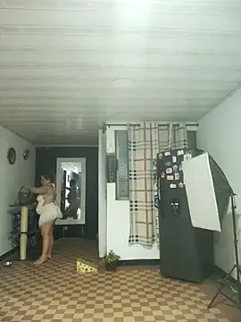 LaurenWelly  online show from February 2026 10:38:01 AM